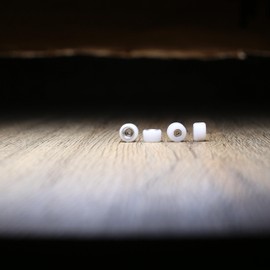 Noahwood Fingerboard LongSpin Pro Wheel Finger Skateboard Extreme Sports Durable skid Strong Grip Handmade Outperform Polyurethane 7.62mm Twin Sheel White-Silver Wheel