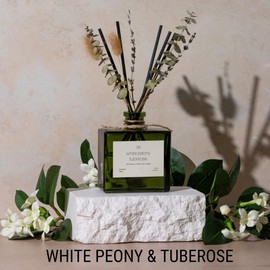 Craft & Kin Fall Reed Diffuser Set with Dried Flowers, 5 oz White Peony & Tuberose​ Scented Reed Diffuser with Sticks, Scented Sticks Diffuser, Elegant Home Decor & Office Decor