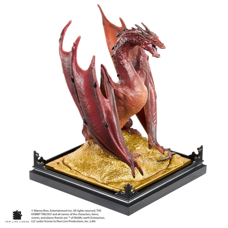The Noble Collection The Hobbit: Smaug Diorama
