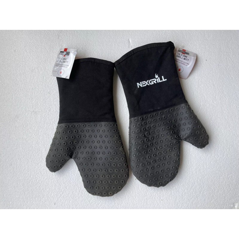 Nexgrill Lot of 2 NEW Nexgrill Silicone Grill Mitt Barbecue