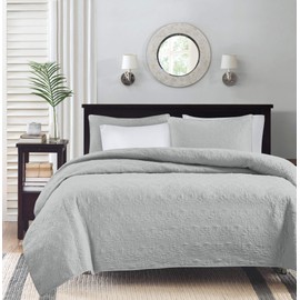Madison Park Quebec Quilt Set - Luxurious Damask Stitching Design, Cotton Filled Lightweight Coverlet Bedspread Bedding, Shams, Twin/Twin XL(68"x90"), Grey 2 Piece