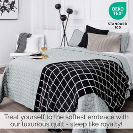 Southshore Fine Living, Inc. Full/Queen Quilt Bedding Set with 2 Quilted Pillow Shams, Circle-Stitch Design, Full/Queen Bedspread, Light Blue Quilt, Soft Microfiber, Sky Blue