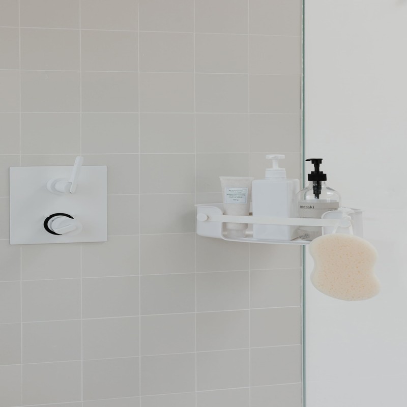 Umbra Flex Gel Lock Corner Shower Bin