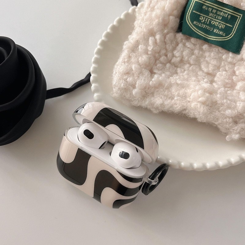 Black White Zebra Print Case for AirPods 3rd with Keychain