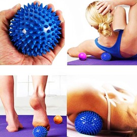 2 Massage Balls - 7.5 cm Diameter - Fitness - Gymnastics - Sports - Anti-Stress - Feet - Hands - Neck - Back - Arms - Sports - Pilates - Christmas and Birthday Gift Idea - Red and Black