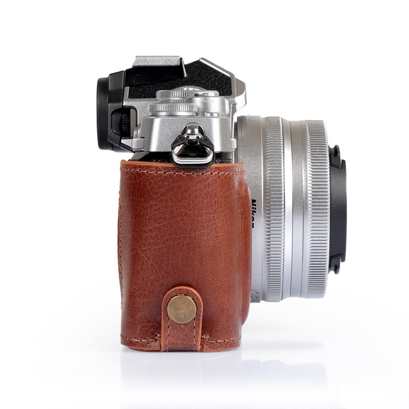 MegaGear MG2016 Ever Ready Genuine Leather Camera Half Case Compatible