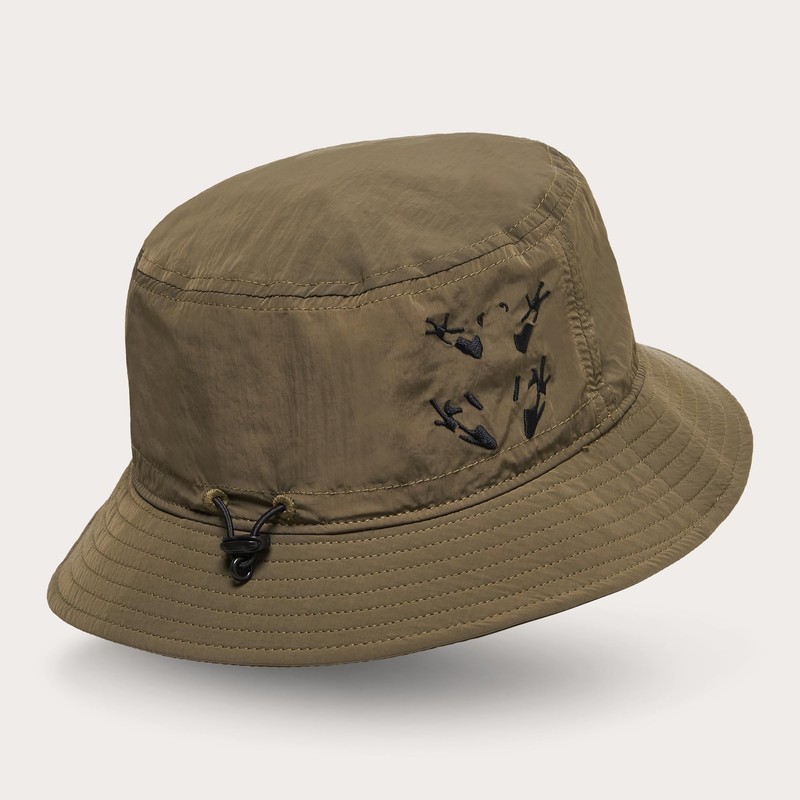 Oakley ESSENTIAL AMPHIBIAN HAT 24.0 Hat, (83C) RAVEN