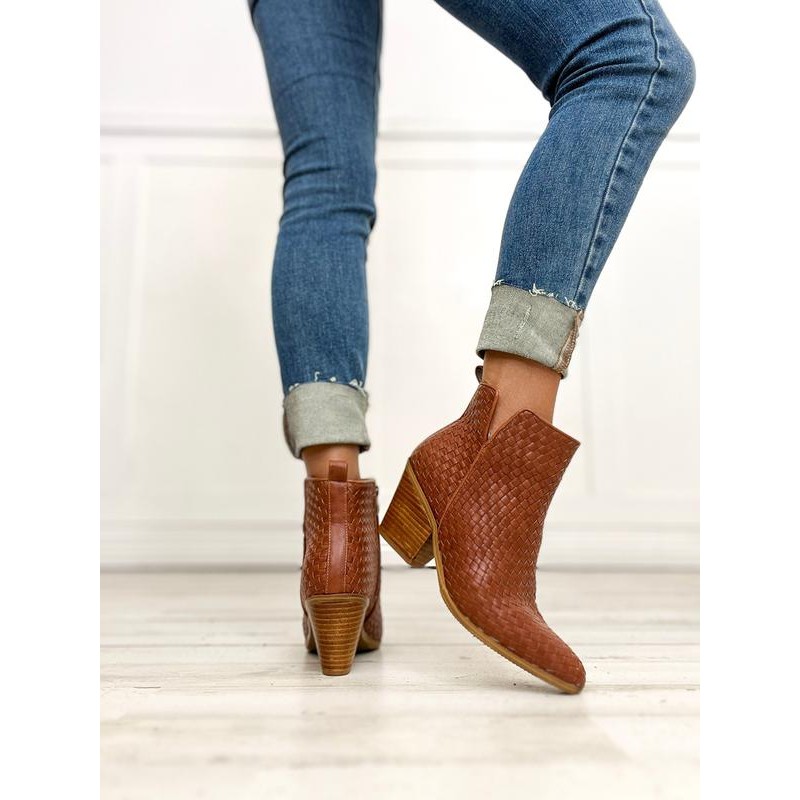 Corkys Come and Get It Bootie in BOURBON - SIze: