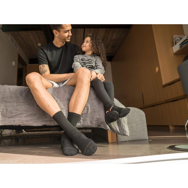 Strideline Basic Crew Socks | Quad-Ply Yarn Padding, Direct Compression