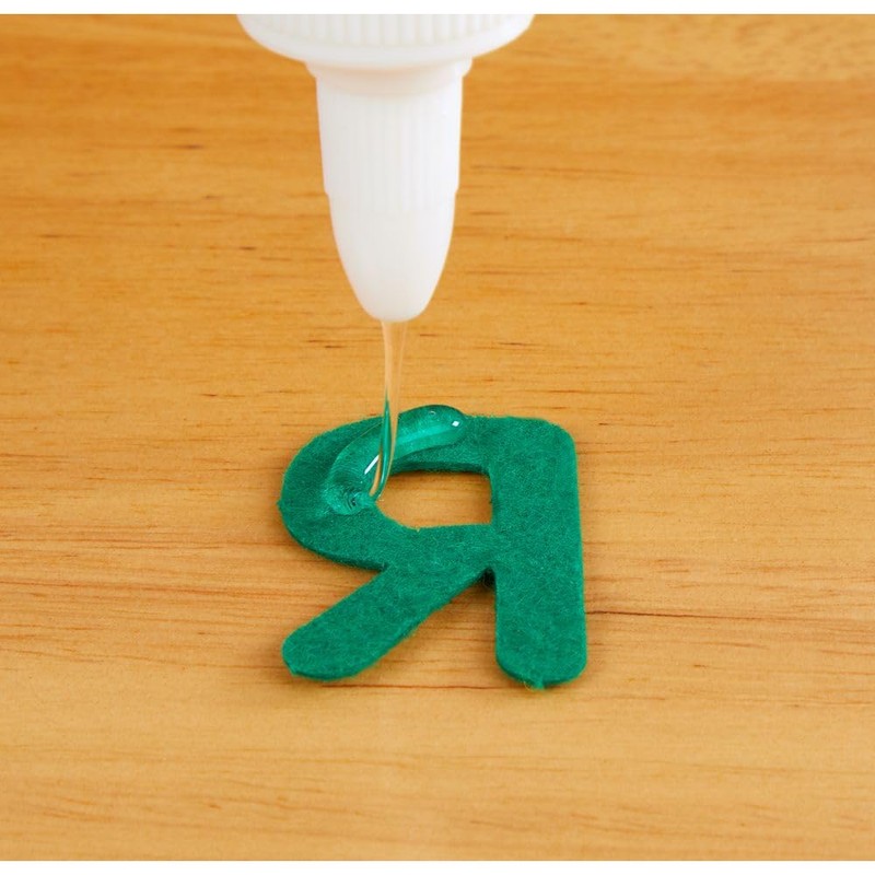 Colorations Felt Letters and Numbers - 525 Pieces