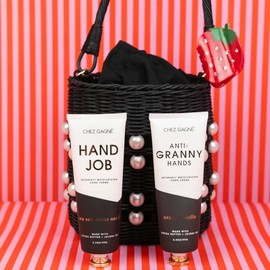 Chez Gagné Crema De Manos Vegana Intensamente Hidratante(96 Ml)Con Aceite De Jojoba Y Manteca De Cacao. No Grasa, De Rápida Absorción, Hecha En Ee. Uu