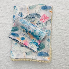 Baby & Mom Matching Muslin Blanket Set | Baby Swaddle 40in.x48in., 2 Layers | Adult Blanket 60in.x90in. (Queen Size), 4 Layers | Breathable, Skin-Friendly Cotton Muslin in White and Blue Floral Print