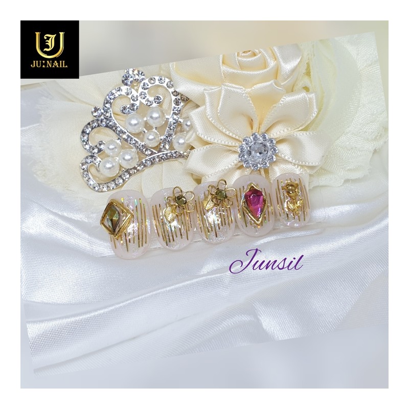 Gold Flower Handmade Nail Tips - Long Round / 골드플라워