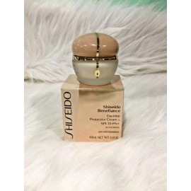 Shiseido Benefiance Daytime Protective Cream SPF15 40ml./1.4oz NEW SEALED IN BOX