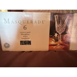Cristal d'Arque Crystal D’arques Masquerade 5.75oz wine crystal glasses (set of 6)
