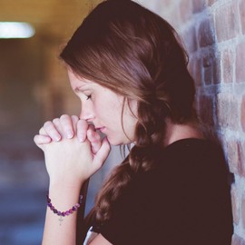 Rofusn Cross Natural Agate Beads Bracelet: Religious Prayer Cross Stretch Bracelet Jewelry Inspirational Gifts to Women Friends - Purple Jeremiah 31