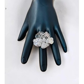 Paris collection Paw Multi charms Stretch Rings