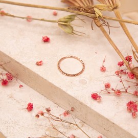 Carissima 9ct Gold Ladies Diamond Cut Narrow Ring, White Gold