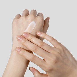 Picam [1+1/Sold out item in the shortest period of time] Picam Light Active Cream 40g / Whitening, pigmentation, skin tone improvement, blemishes, traces, freckles, lasting 48 hours, hypoallergenic mild cream, moisture soothing, dry, oily, combination, s