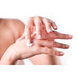 Aktion Leo & Lilo Set of 3 Peony Hand Cream 75 ml for Very Dry and Damaged Skin Very Economical Formula Natural Cosmetics with Organic Oils Made in Germany