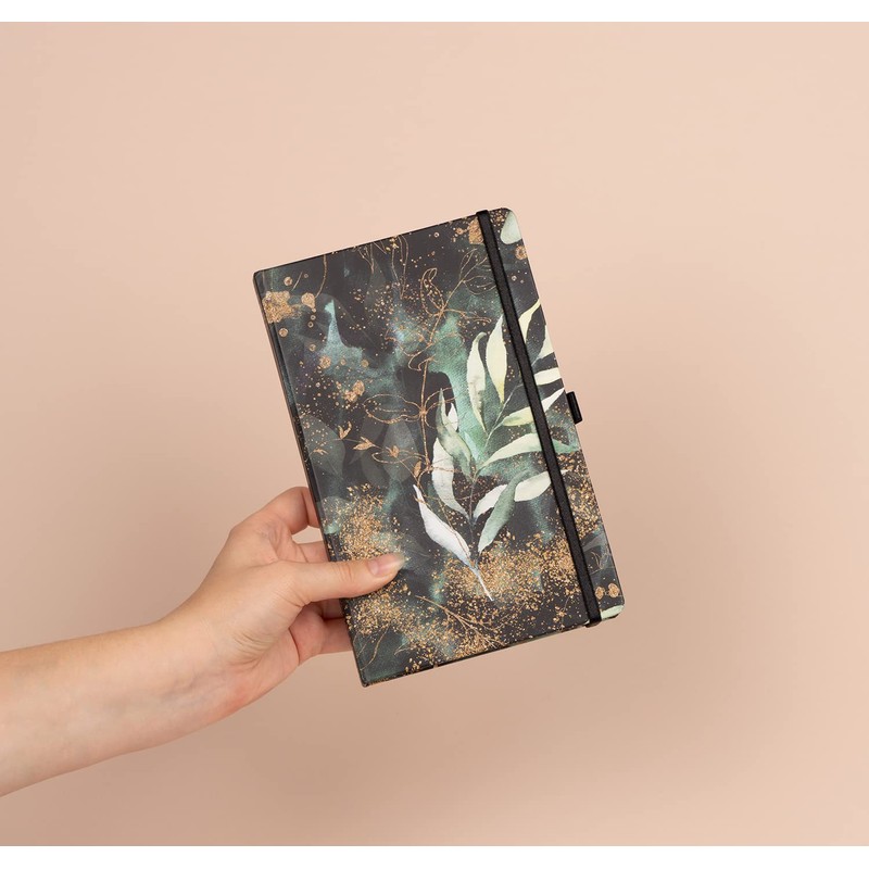 Notebook Lined with Elastic Band, 13 x 21 cm, Approx.