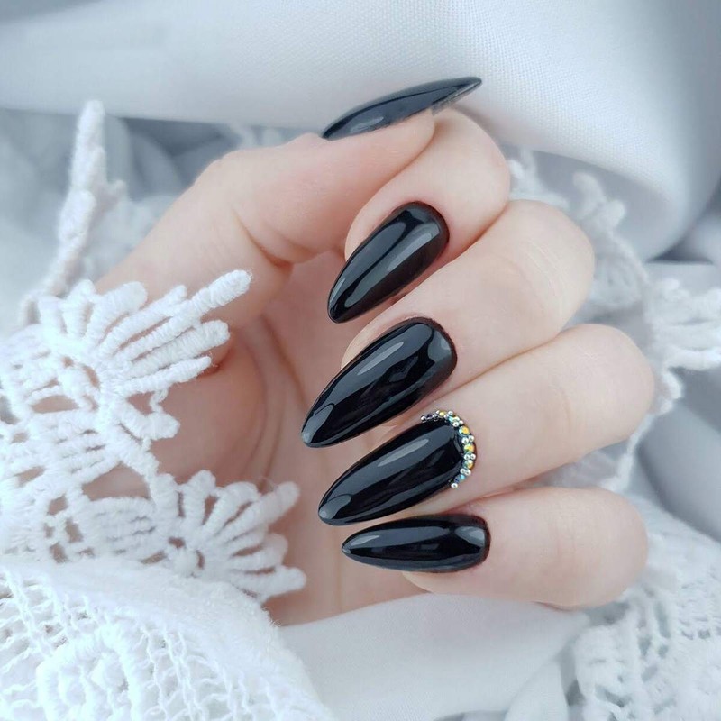 031 UV Nagellack Hybrid Semilac Black Diamond 7 ml