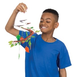 Baker Ross AG903 Leaves Autumn Colour-in Spiral Mobiles (Pack of 5), Perfect for Children to Design and Decorate, Ideal for School, Groups, Party Home Crafting, Assorted