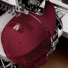 Todas mienten pero yo mas, gorra con frases bélicas, gorra divertida - Color: Cranberry, Specification: One size