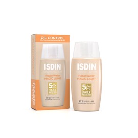 ISDIN Fotoprotector Fusion Water Color Light SPF 50, Protector Solar Facial Uso Diario, Textura Ultraligera, 50ml