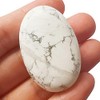 Manekieko Natural White Howlite Turquoise Mini Oval Palm Pocket Healing