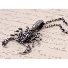Alilang Antique Silvery Tone Grey Rhinestones Scorpio Scorpion Pendant Necklace