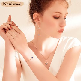 Naniwaai Women's Bracelet, Flower Bracelet, Birthstone Bracelet, 925 Silver, Hypoallergenic Bracelet, Popular for Women, Cherry Blossom Bracelet, Gift, Anniversary, Birthday, Wedding, Holiday,