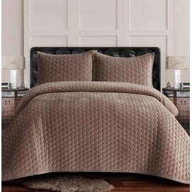 Tribeca Living Velvet King Quilt Set - Three-Piece Honeycomb Stitch Bedding, Super Soft 260GSM Velvet, Oversized Quilt and Two Sham Pillowcases, Taupe