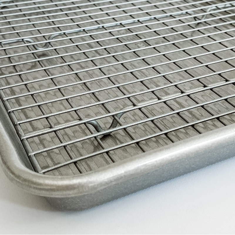 USA Pan Bakeware Half Sheet Baking Pan and Bakeable Nonstick