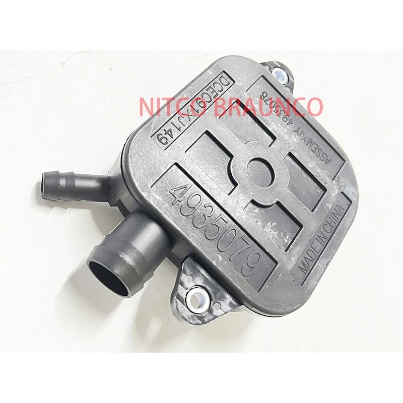 DCEC CUMMINS Valve Cover Breather Respirator&con