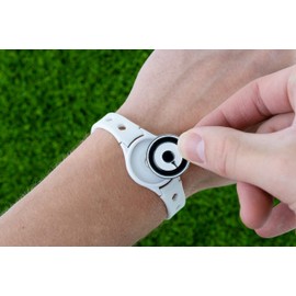 Izzo Banda Deportiva para Marcador de Pelota de Golf, Color Blanco, S/M y Pulsera Deportiva de Golf con Marcador magnético de Bola