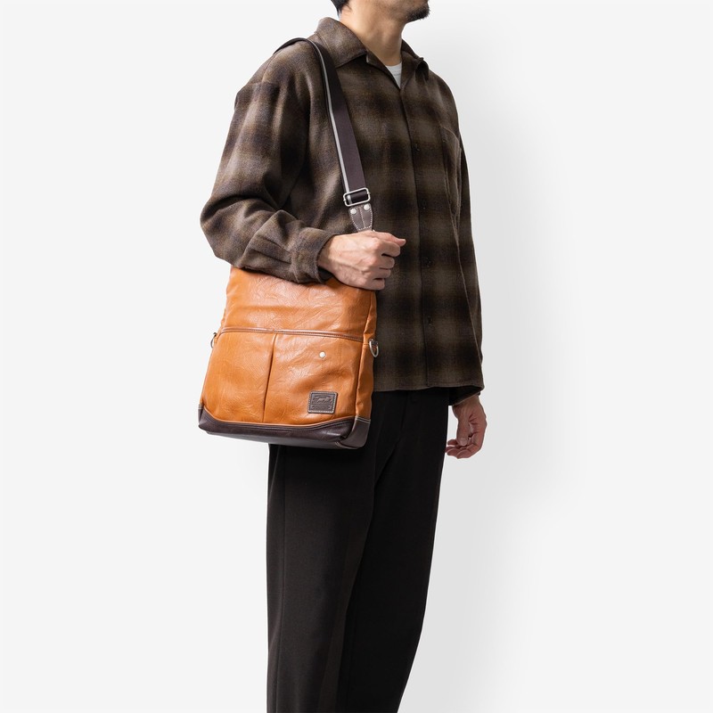Mustache VMR-5696 YUQ Shoulder Bag, Camel
