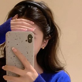 Black Thin Headbands for Women Non Slip Thick Hair Accessories for Girls Women Black Padded Headband for Long Wavy Hair Hoops Black Satin Headband without Teeth Silk Head Band