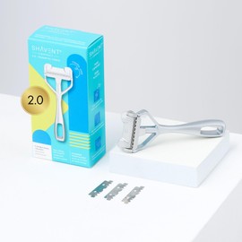 SHAVENT Compact 2.0 Swing Head Razor, Women's Wet Razor, Soft & Safe, Razor for Legs, Intimate Shaving, Bikini Zone, Plastic-Free, Sustainable, Durable, Made in Germany, Magnetic Swing Head