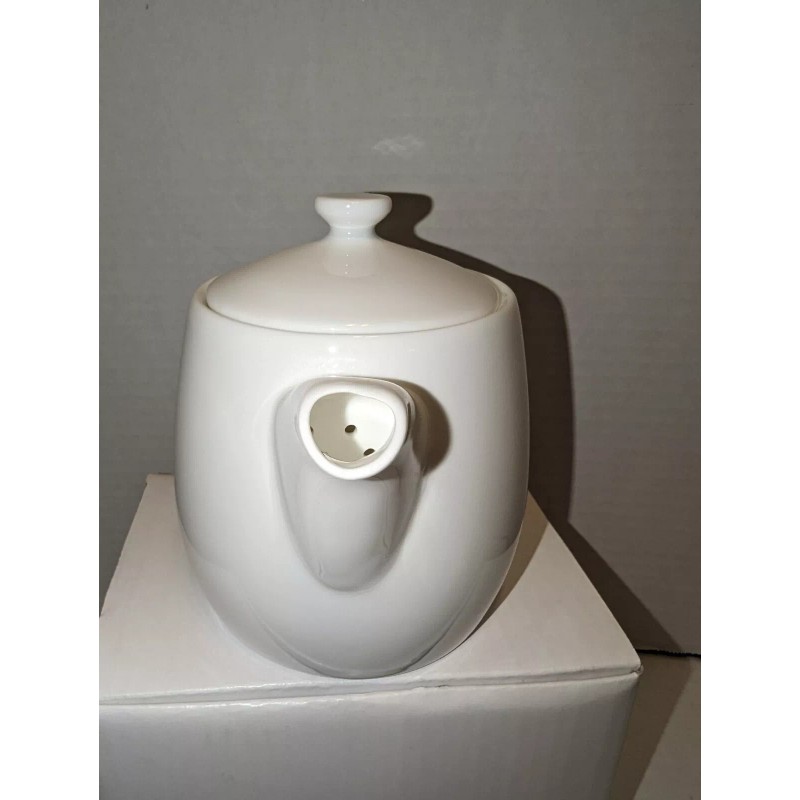 Syracuse Bone China Solid White Teapot 3 Cup- 24 Oz.