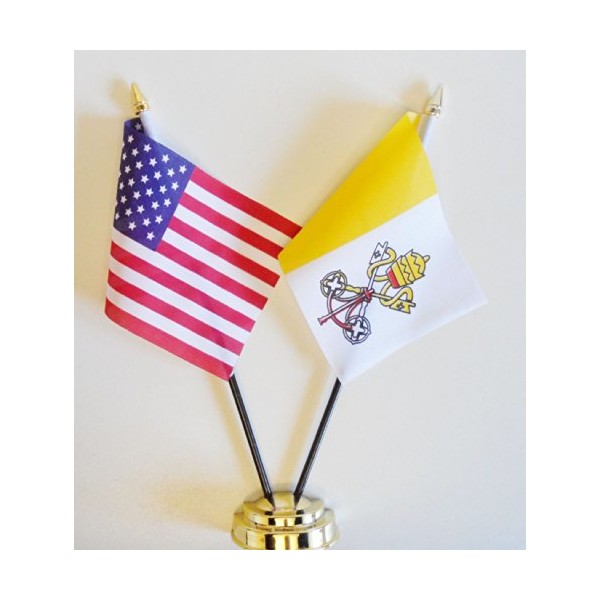 1000 Flags United States & Catholic Church Friendship Table Flag Display 25cm (10") s