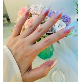 Press on Nails Medium Short Almond 24 pcs Light Pink White,Blingbrione Cat Eye Stick on Nails Reusable Fake Nails White Shinning Glitter Bling Nail Art for Women Girl.