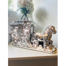 XXL Crushed Diamond Horse & Wagon Ornament – 35cm Silver Gypsy Carriage Shelf Sitter – Crystal Bling Traveller Caravan Decor – Horse with Buggy & Big Wheels – Luxury Gift & Home Decoration