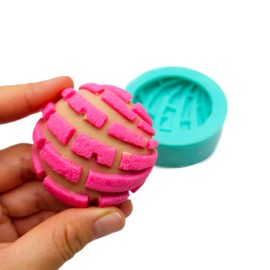 Concha Bread Silicone Mold for Candle Making, Resin Art, Soap Crafting, Clay Pottery, and Baking - Artisan Design, Easy Clean (Concha Mold B)