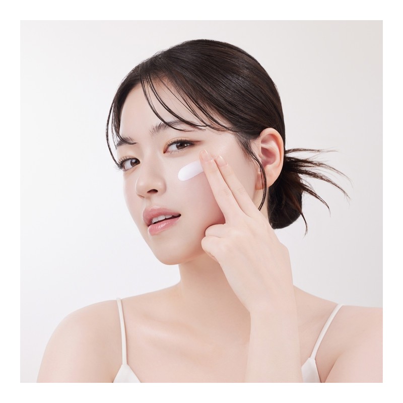 ☀️Hwajalmeok Base without white cast☀️Ciona Moisture Soothing Sun Serum -