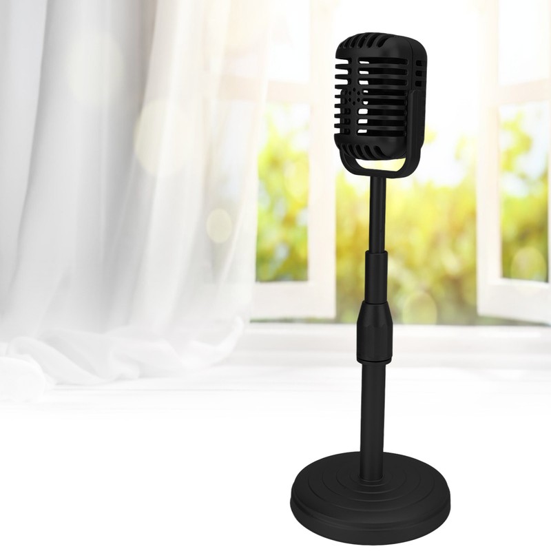Simulation Old Fashioned Microphone Model with Stable Base and Support
