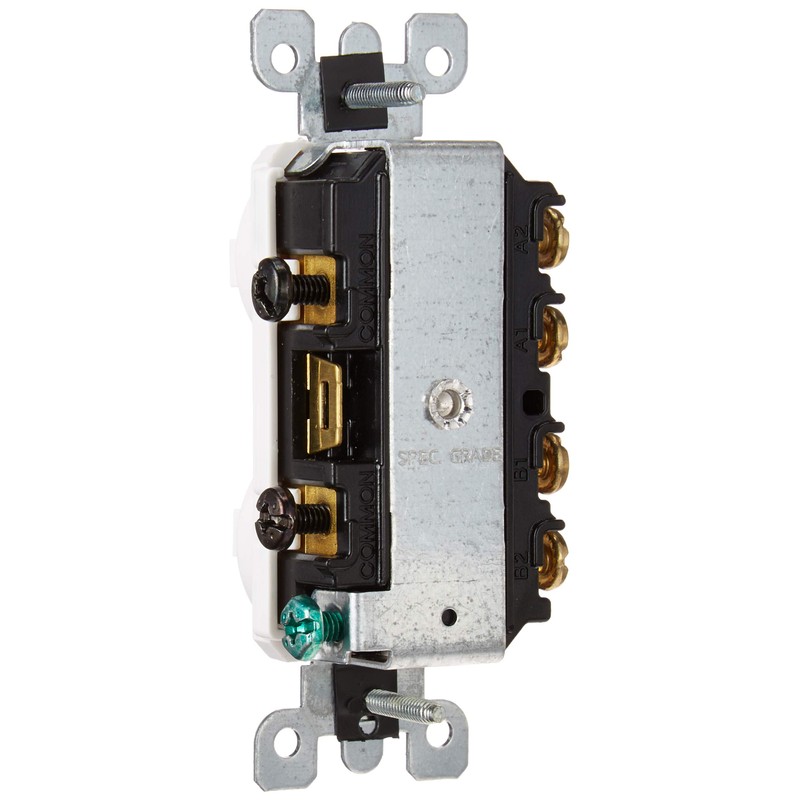 Leviton 5243-W 15 Amp, 120/277 Volt, Duplex Style Two 3-Way