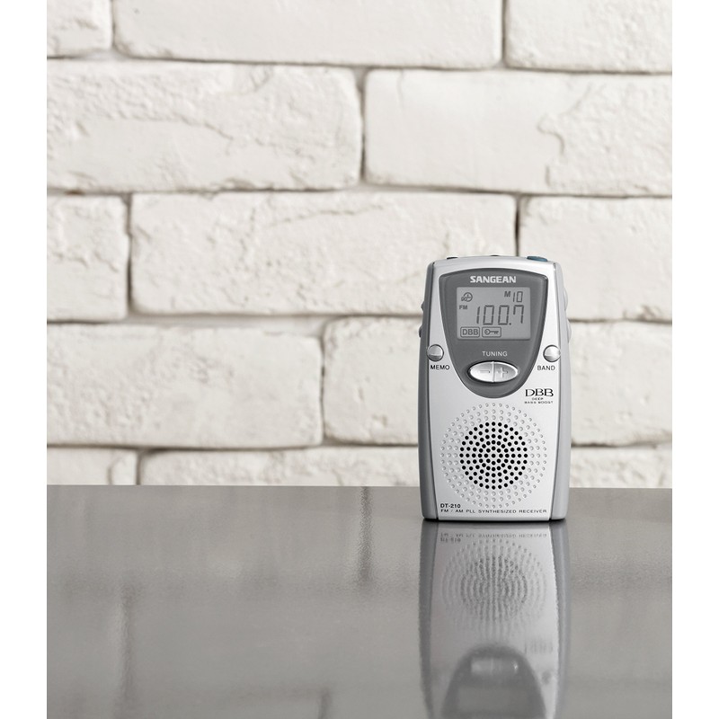 Sangean DT-210 FM-Stereo/AM PLL Synthesized Tuning Pocket Radio