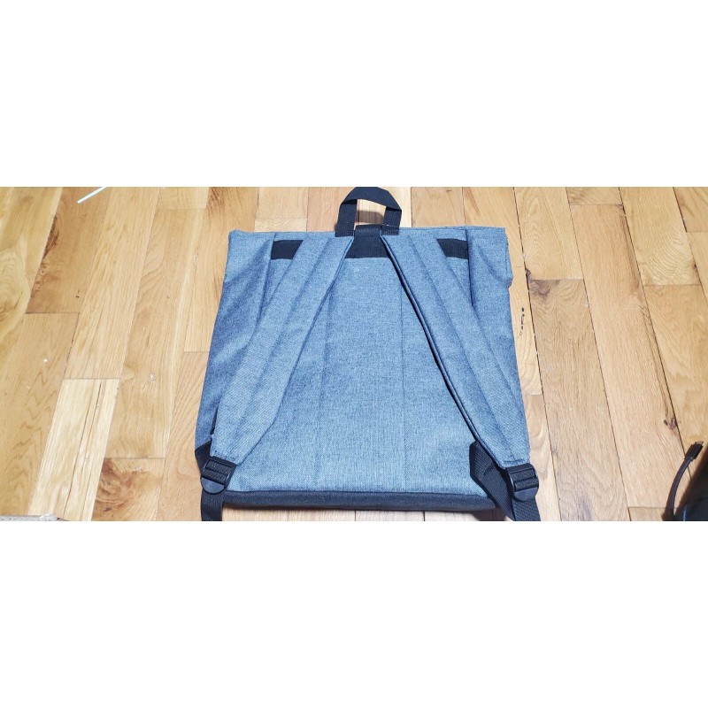 LUFTHANSA TECHNIK BAG PACK NEW. 17x16x4"