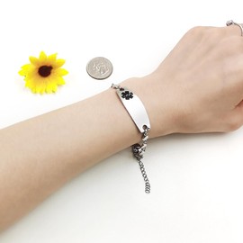 Laser Engraved Black Medical Symbol Medical Alert ID Bracelet, Health Alert Engraved Silver Heart-shaped Bracelet Suitable for Emergency First Aid for Men and Women Y4300-6D（BloodThinner）